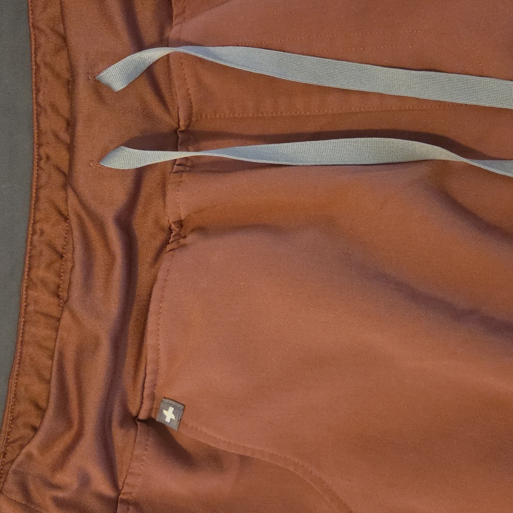 Figs High Waisted Joggers Sz Large - Picture 7 of 7